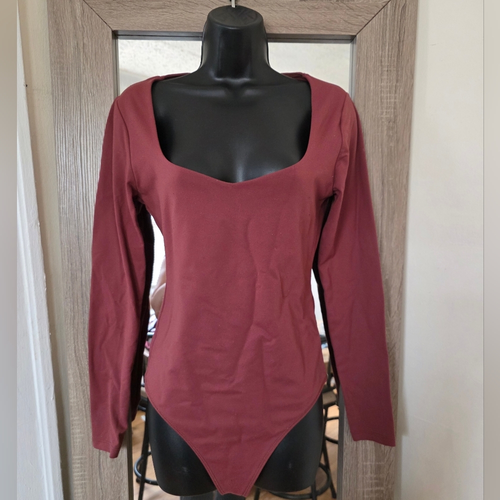 ☆Abercrombie & Fitch Maroon Long Sleeve Bodysuit☆